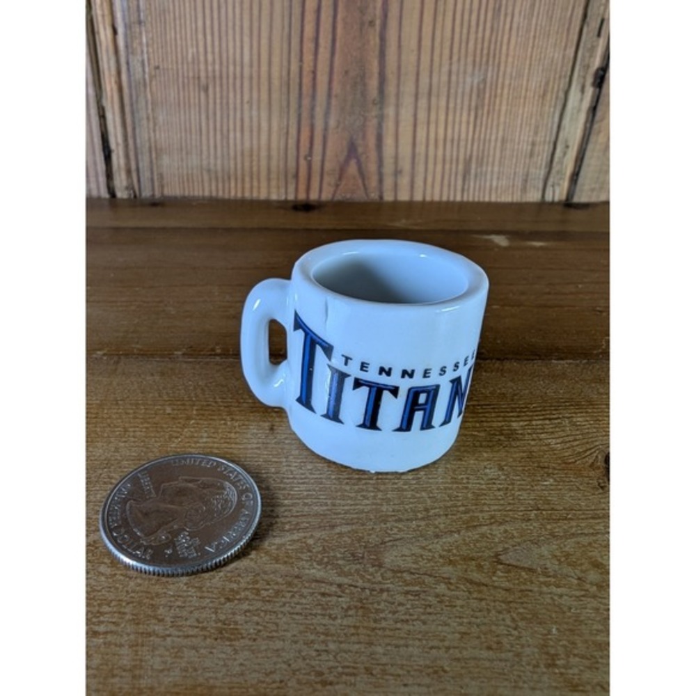Vintage Miniature Coffee Mug NFL Football Tiny‎ Shot Glass Tennessee Titans